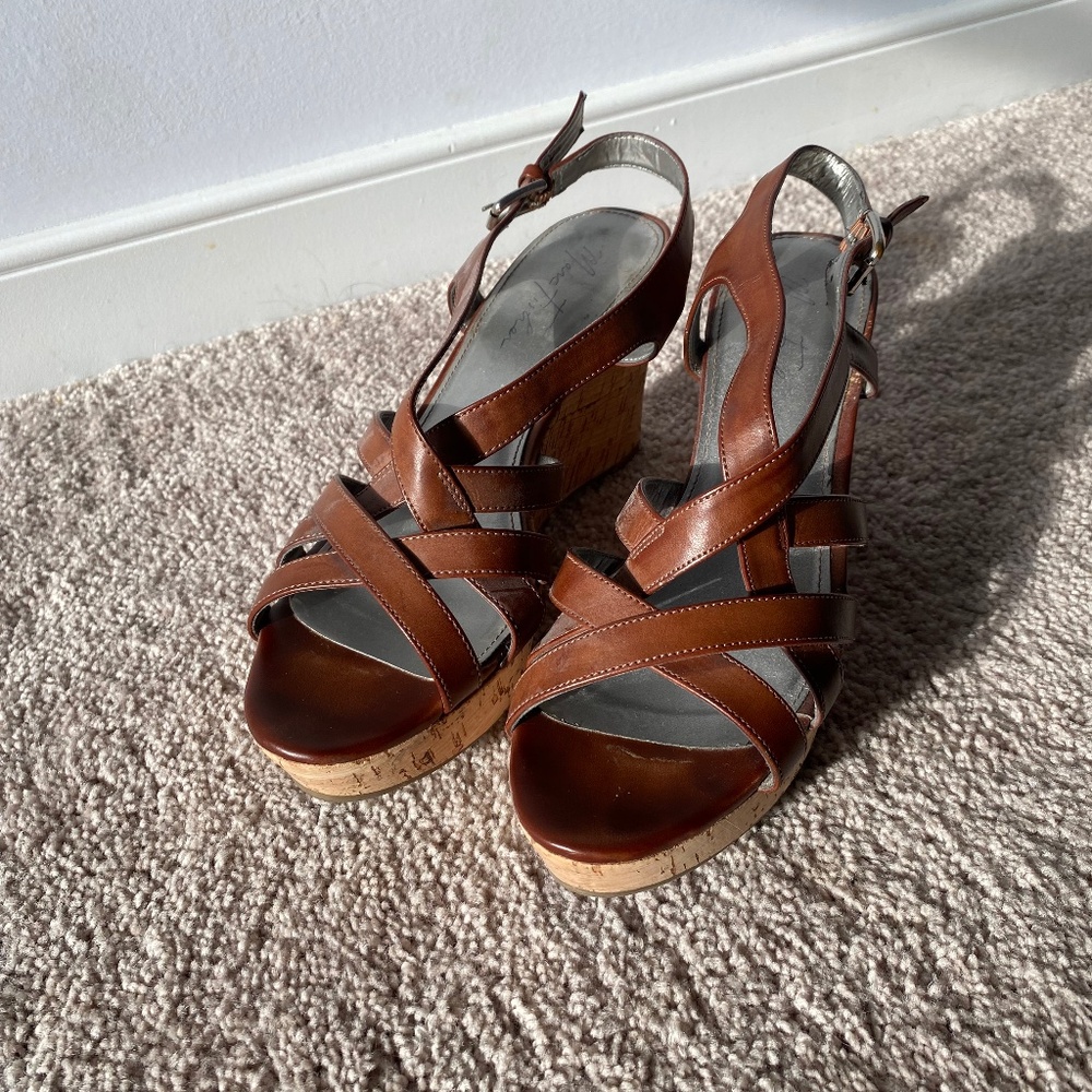 Brown wedges
